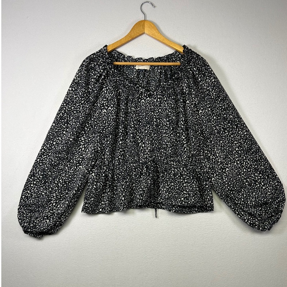 Moody Romantic Universal Thread Women Medium Black White Speckled Peplum Blouse